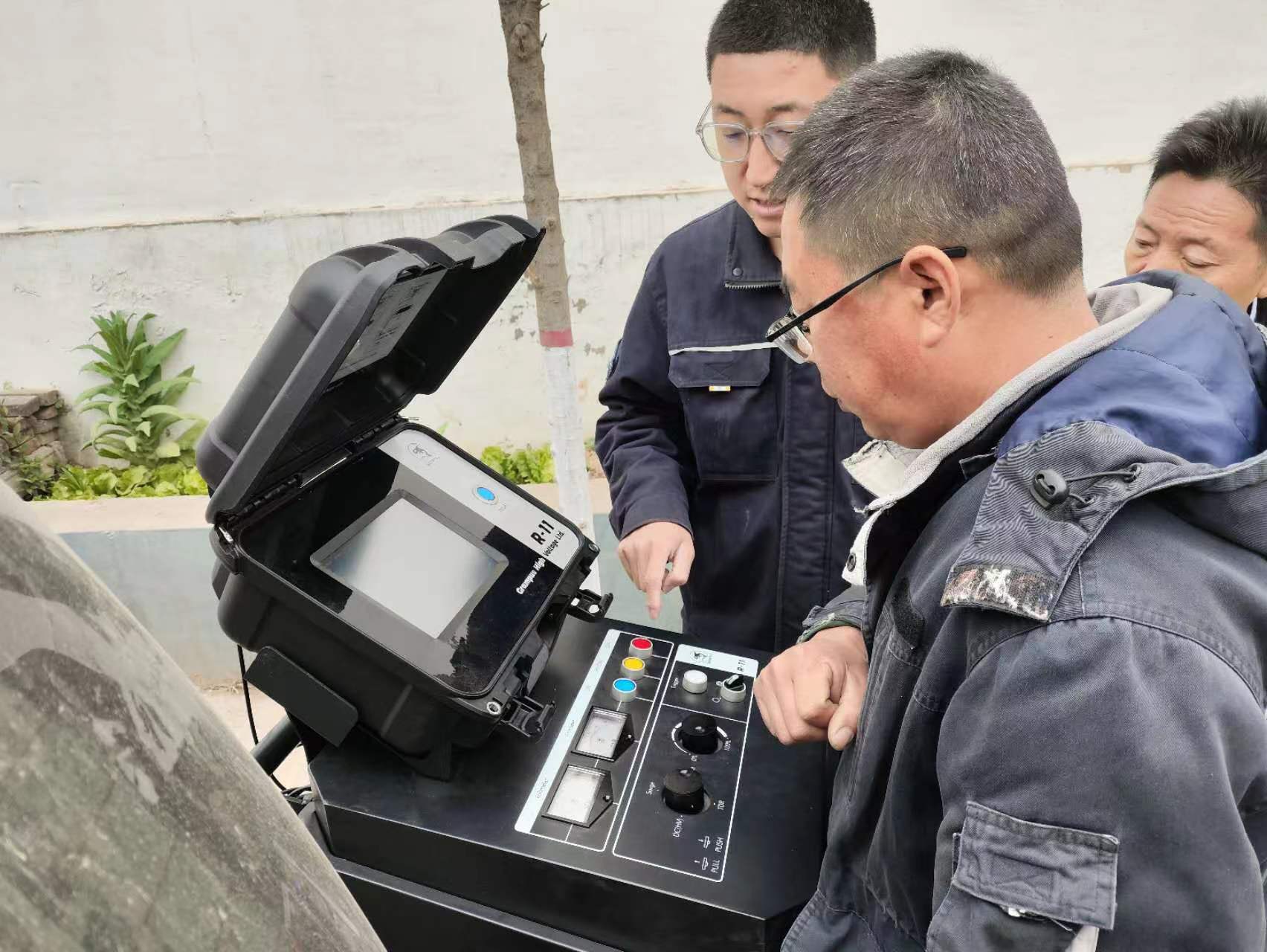 电缆故障定位仪现场检测